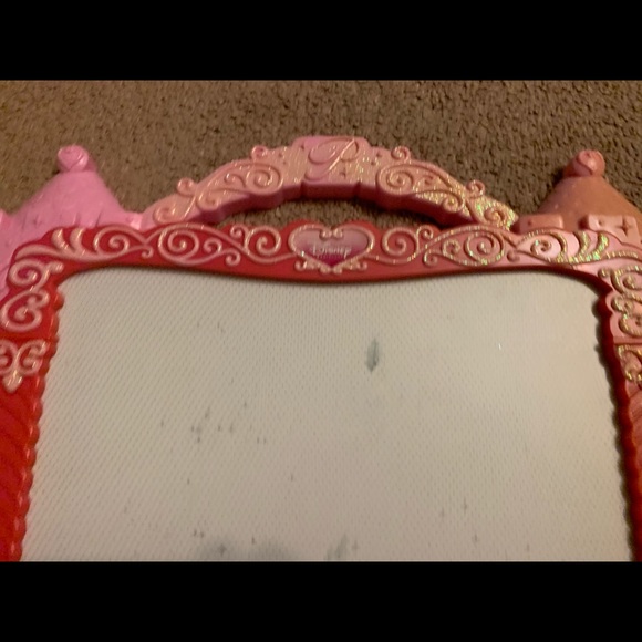 Princess Magnetic Erasable Doodle Drawing Board - Picture 4 of 14